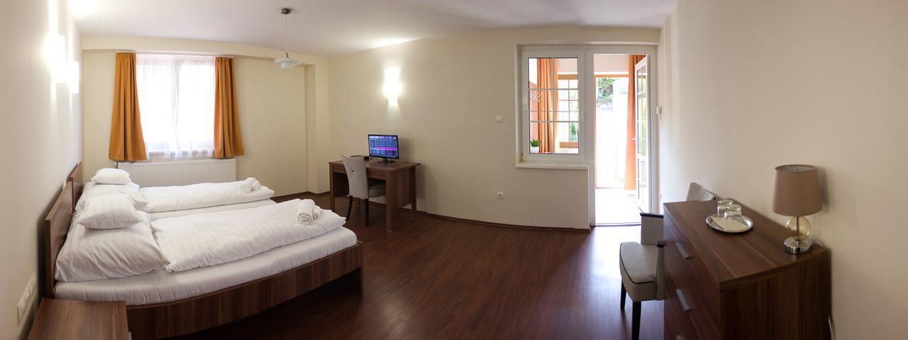 M1 Szekér Csárda Hotel és Étterem Obarok Extérieur photo